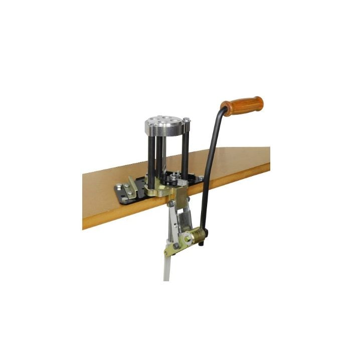 https://www.hunting-firearms.com/wp-content/uploads/A0007/futuramacoza/lee_4_hole_turret_press.jpg